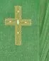 Preview: Kasel grün aus Wolle & Seide mit gold gesticktem Kreuz