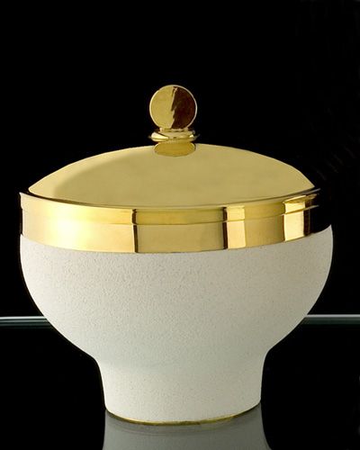 Ziborium aus wei�em Sandstein