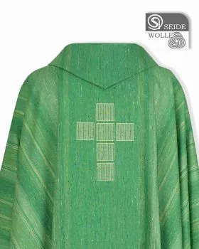 Kasel Wolle & Seide grün Kreuzdekor schlicht gestickt