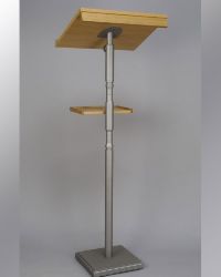Lectern in sturdy steel design