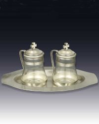 Altar wine set