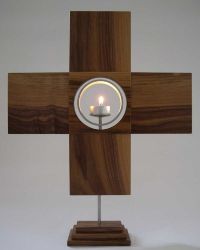 Licht im Kreuz Nussbaum braun, 51 x 65 cm