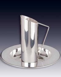 Kanne f�r Taufe oder Lavabo, vernickelt