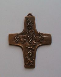 Bronzekreuz Weinstock 9 x 7,5 cm Restposten