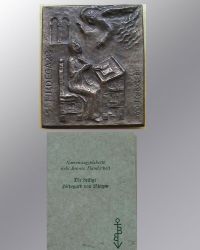 Hildegard 12 x 9,5 cm Bronzeplakette