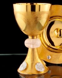 Kelch vergoldet mit gefr�sten Evangelisten