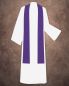 Preview: Kasel violett Mittelstab mit Brustkreuz 130 x 145 cm