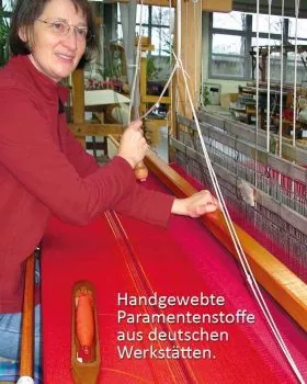 Kasel Handwebstoff weiß 3 Goldkreuze Streifendekor