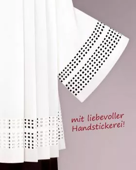Chorrock Tevira und Wolle creme 100 cm handbestickt