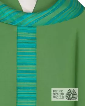 Kasel grün, angenehm leicht, 135 cm lang,180 cm breit