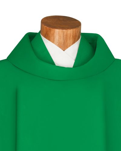 Preview: Kasel grün 130 x 150 cm Trevira Wolle Schalkragen