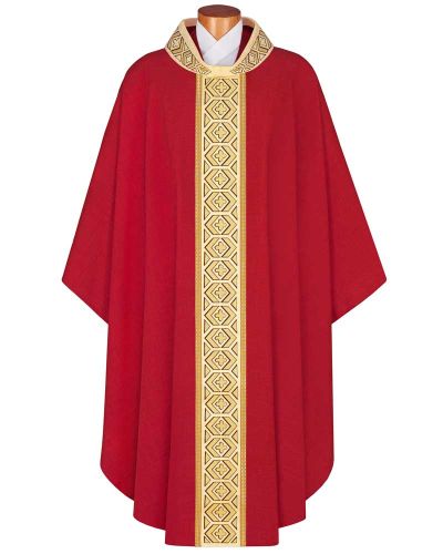 Kasel rot mit Kragen, 125 cm lang, 154 cm breit