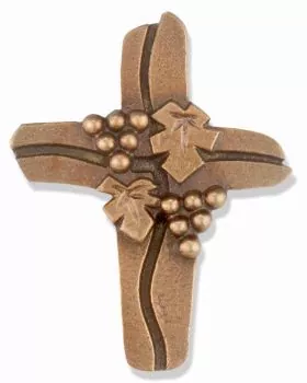 Kommunionkreuz Ampelos 7,5 x 9,5 cm bronziert