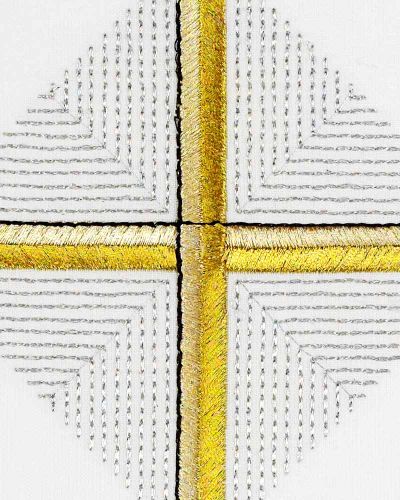 Kelchgarnitur weiß 4-teilig goldenes Kreuz gestickt