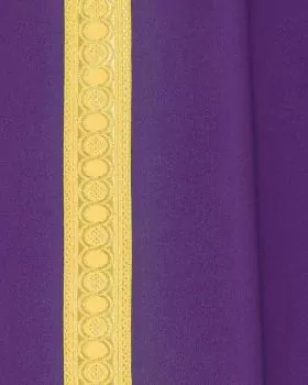 Kasel mit Innenstola, violett mit goldener Bordüre
