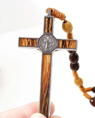 Preview: Holzrosenkranz 45 cm lang Ovale Holzperlengr. 1cm