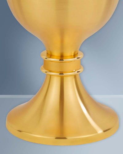 Kelch mit Nodus 16 cm hoch matt vergoldet mit Zierrand