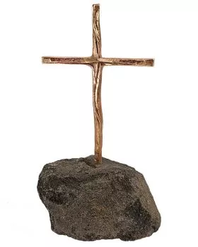 Kreuz aus Bronze 11 x 8 cm auf Basaltlava Gestein