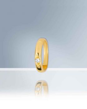 Taufring Gold 333 mit weißem Schmuckstein 10mm
