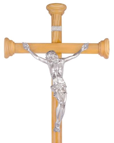 Prozessionskreuz aus Holz, Gesamthöhe 205 cm