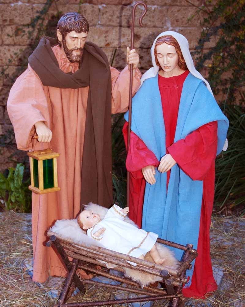 Hl. Familie mit Kind, Lebensgröße 150 cm