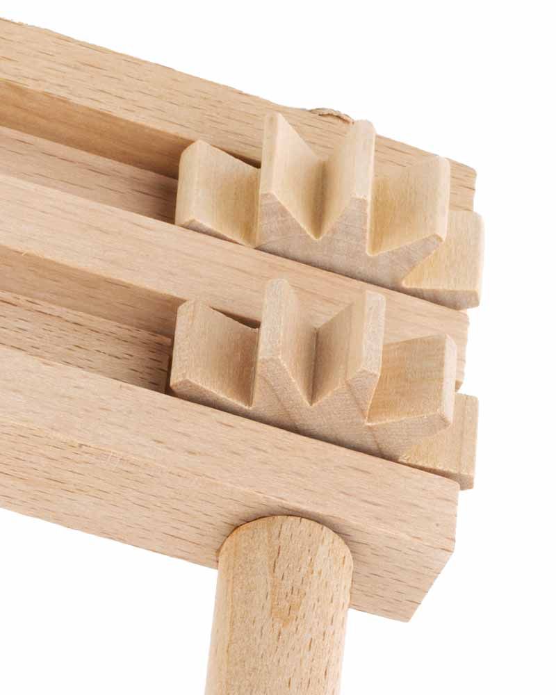 Karfreitags - Holzratsche Buchenholz, 15 x 15 cm