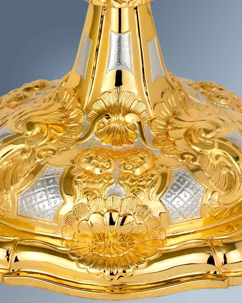 Barockkelch 27 cm hoch vergoldet, zierversilbert Barockkelch 27 cm hoch vergoldet, zierversilbert