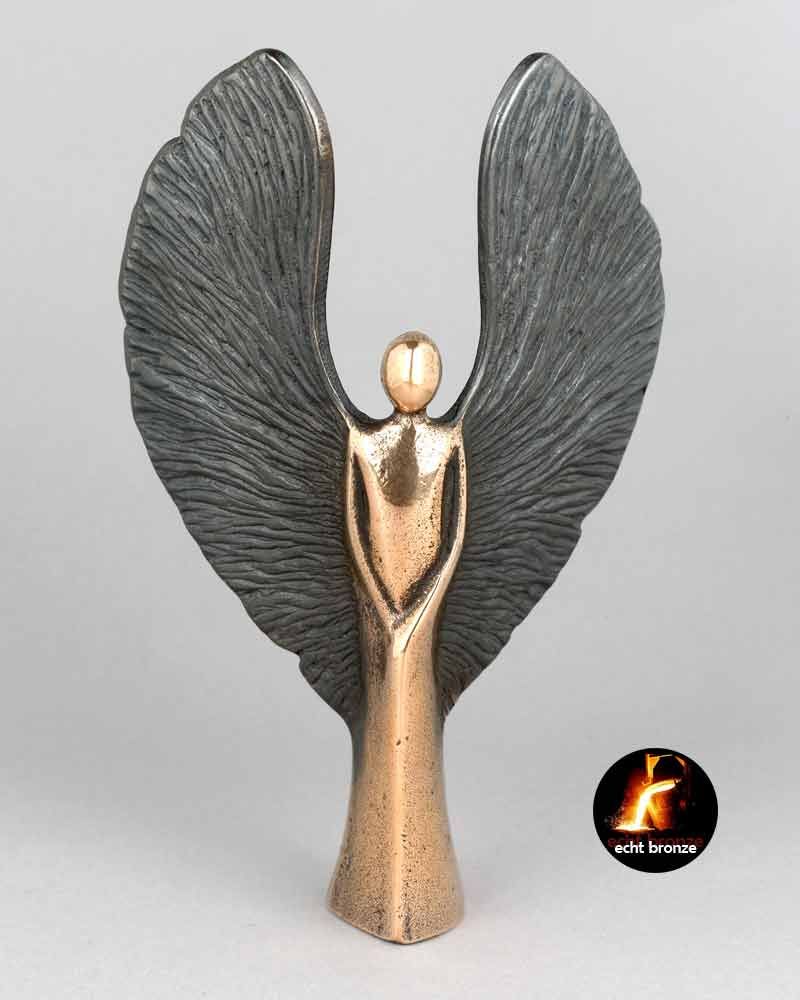 Engel modern 9 cm Bronze gegossen, patiniert