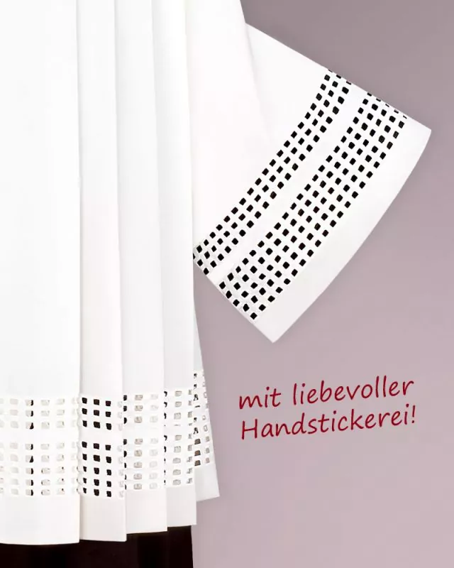 Chorrock Tevira und Wolle creme 100 cm handbestickt