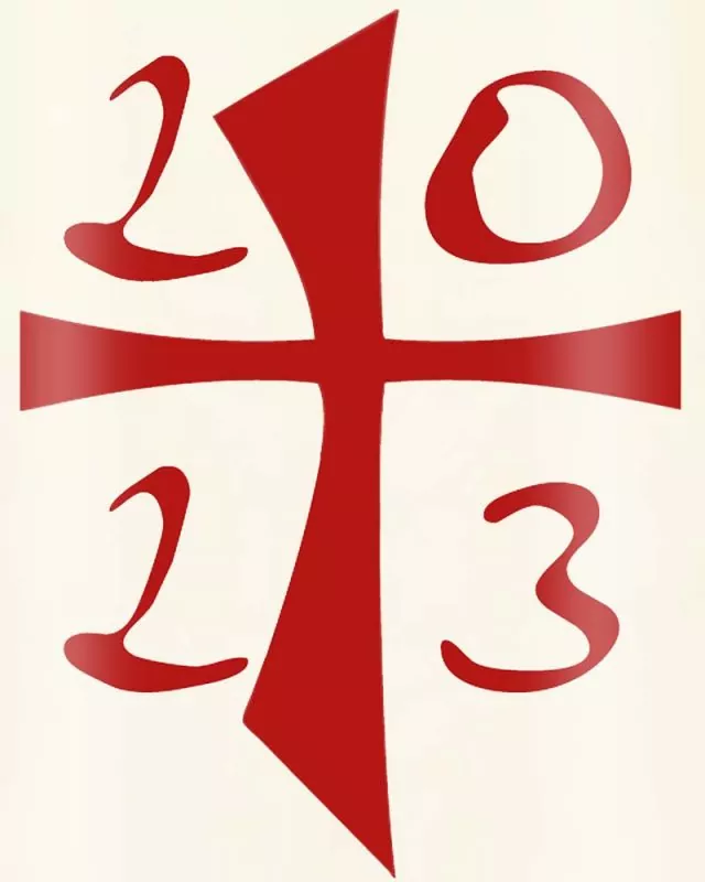Tischkerze 120 x 60 mm Osterkreuz klassich A+O rot
