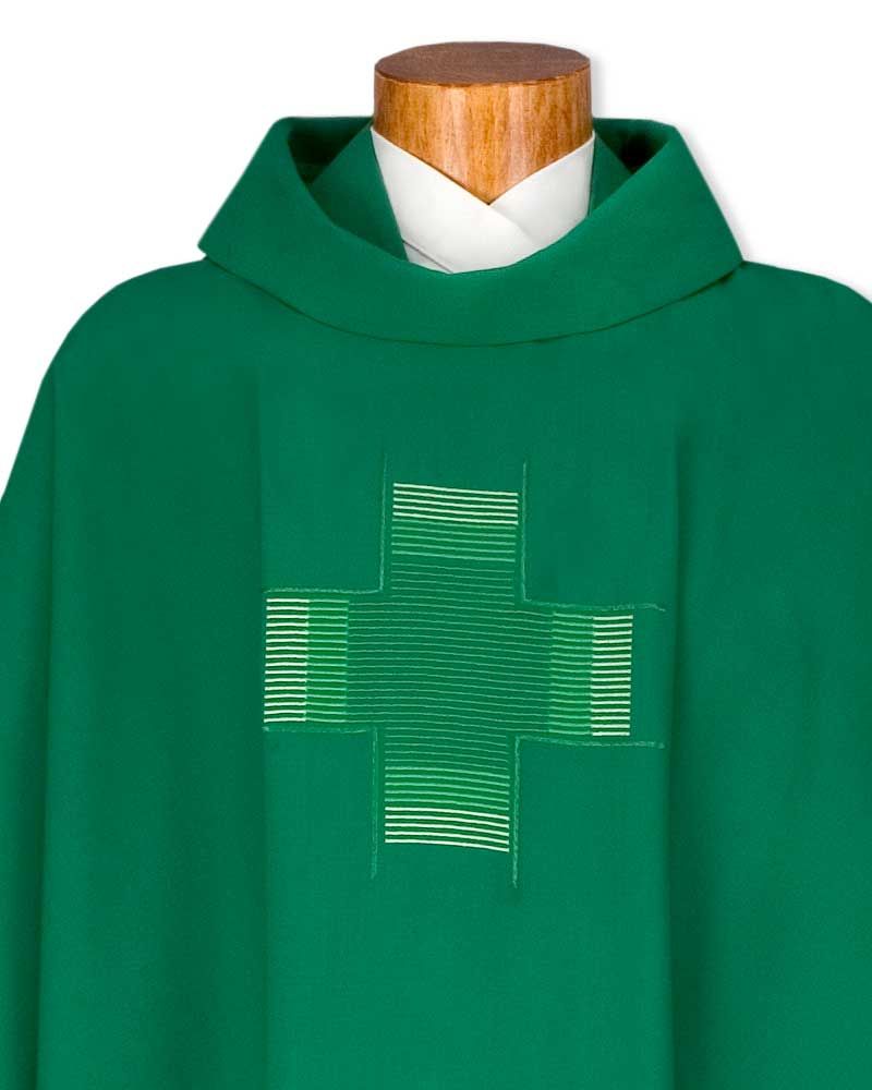 Kasel mit Kragen und Stola grün Kreuz schlicht gestickt