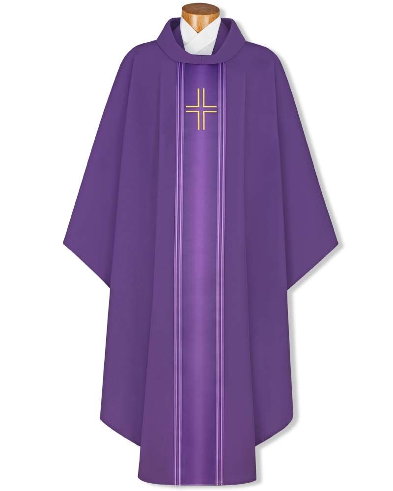 Kasel violett Mittelstab mit Brustkreuz 130 x 145 cm