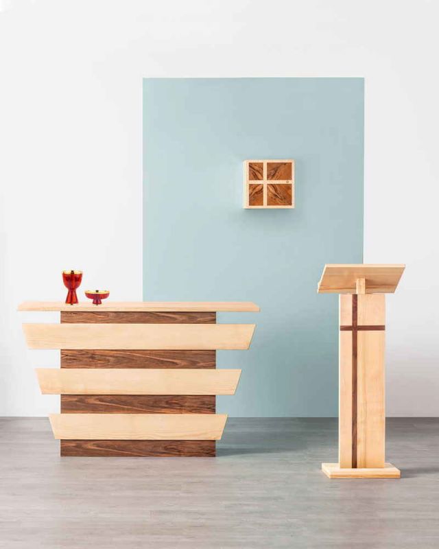 Altar klappbar150x70x93cm Esche- Nussbaumholz
