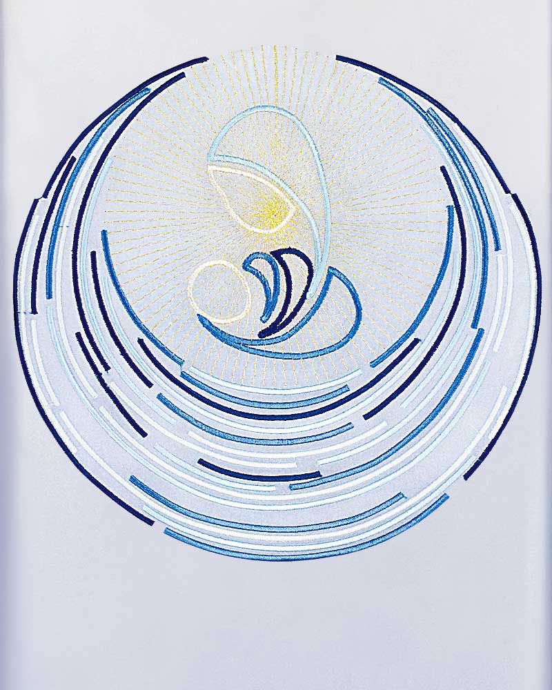Marienkasel weiß & blau mit gesticktem Mariensymbol