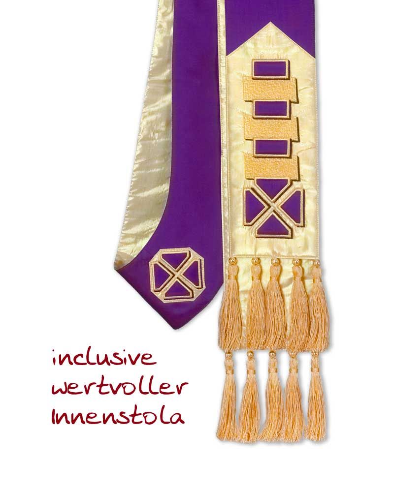 Kasel aus 100 % Seide wertvolle Goldstickerei