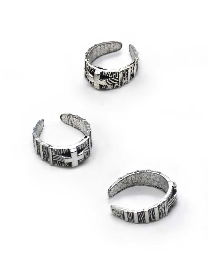 Ring mit Kreuzdekor 15 mm breit, Weite verstellbar