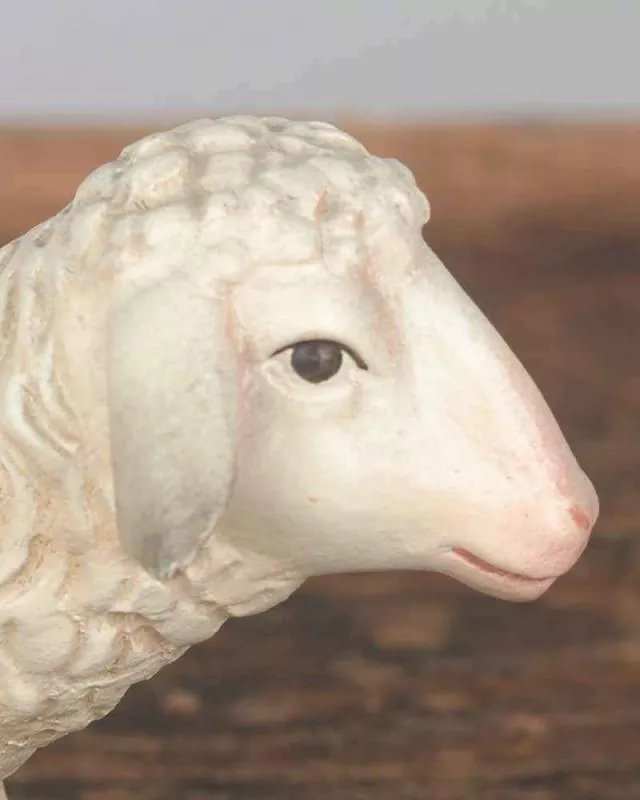 Schaf stehend geschnitzt für Matteo Krippe 28 cm