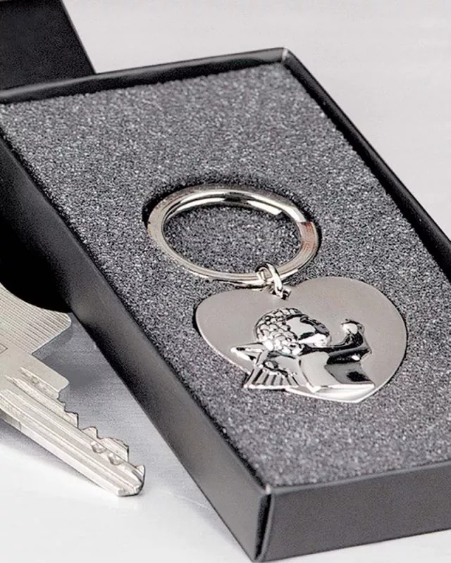 Schlüsselanhänger mit Ring Schutzengel in Herzform