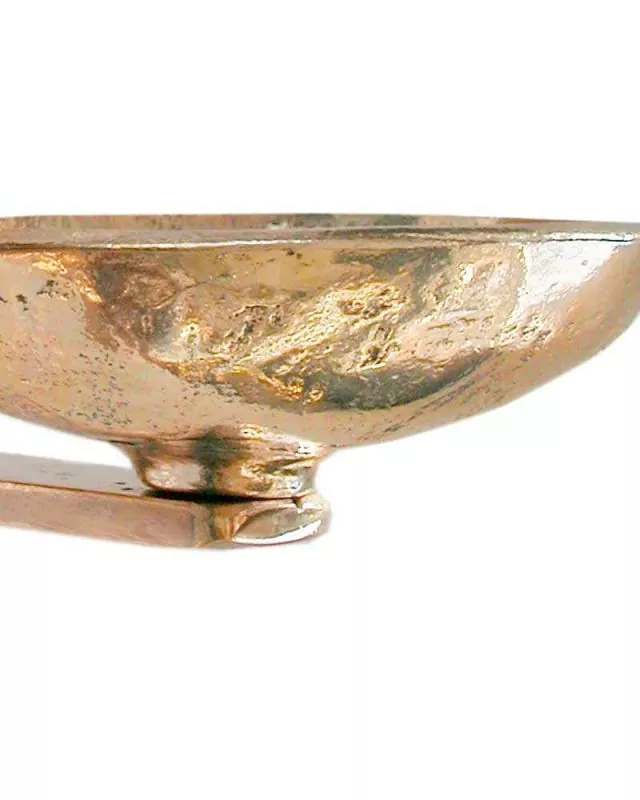 Wandweihwasserkessel aus goldener Bronze