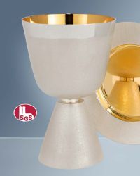 Kelch schlicht 17 cm hoch versilbert, innen vergoldet